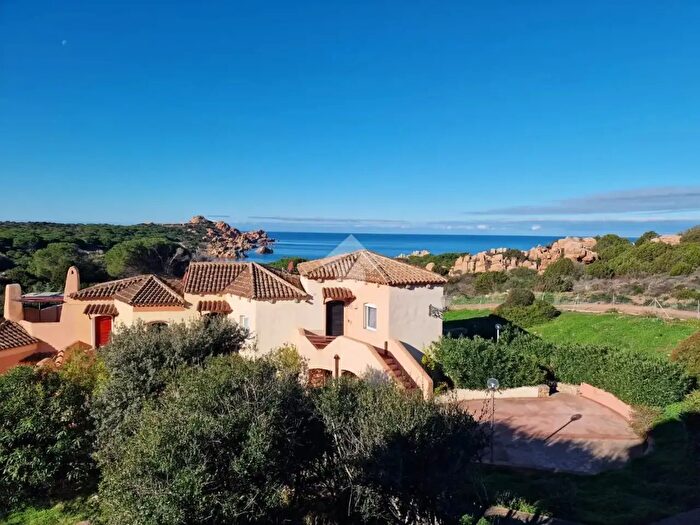 Appartamento bilocale in vendita in Localita Cala Rossa, Trinità dAgultu e Vignola