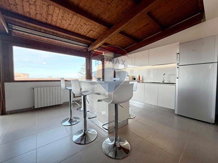 Appartamento trilocale in vendita in Via Salvatore Caruso, Erice