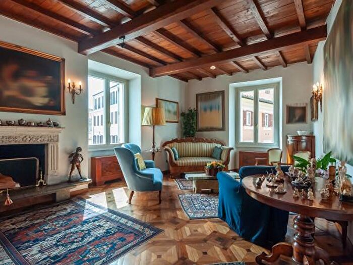 Appartamento con 6 locali in vendita in Via dei Baullari, Roma