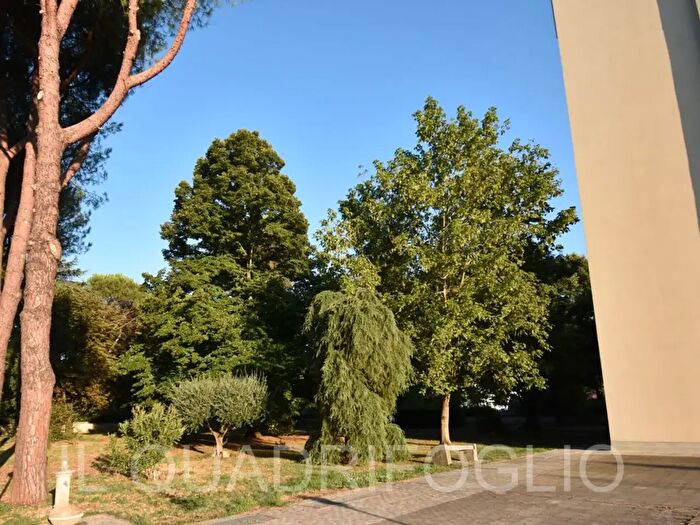Appartamento trilocale in vendita in Via Pistoia, Cesena