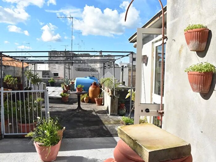 Appartamento quadrilocale in vendita in Via Ferrante, Lecce