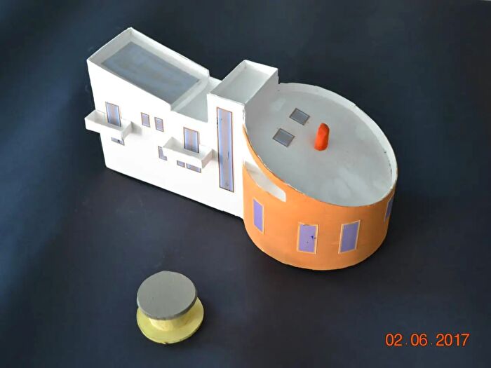 Casa con 10 locali in vendita in Via Ungheria Snc, Gavignano