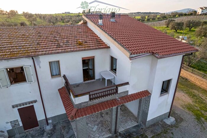 Casa con 5 locali in vendita in Località La Moletta, Montalto Di Castro