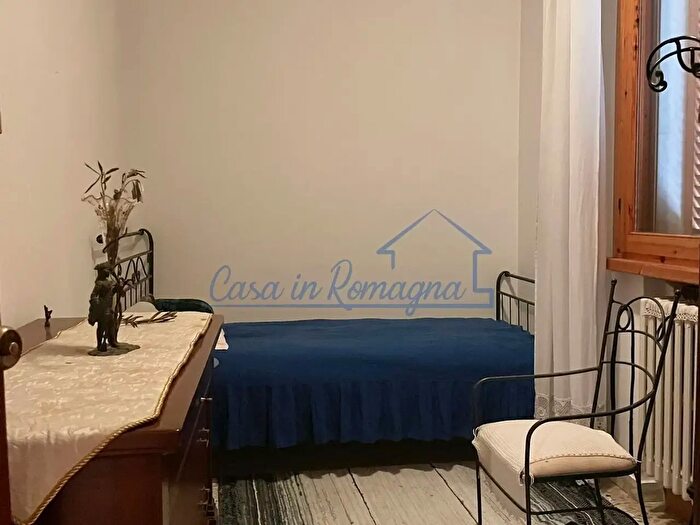 Casa con 9 locali in vendita in Via Castellaccio, Rimini