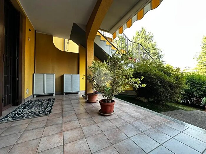 Appartamento bilocale in vendita in Via Primo Levi, Bussero