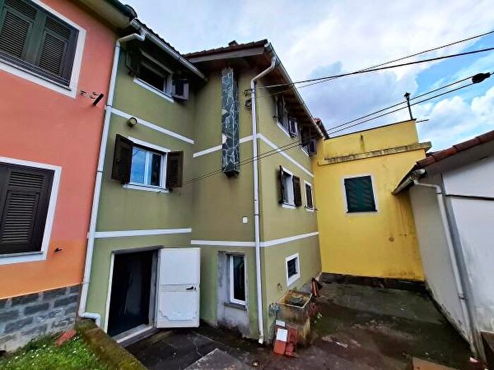 Casa quadrilocale in vendita in Bargagli