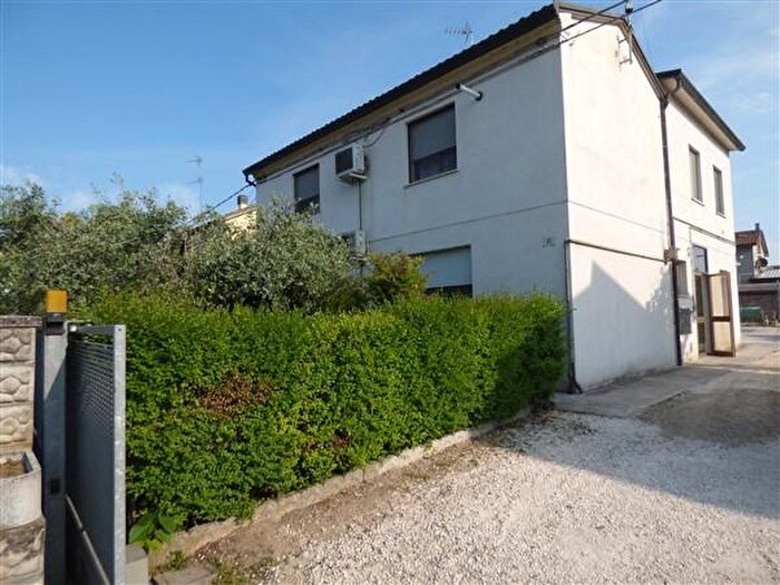 Appartamento quadrilocale in vendita in Via Pastorella, Lugo