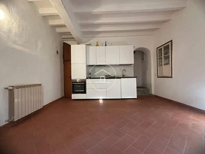 Casa quadrilocale in vendita in Via Reginaldo Giuliani, Firenze