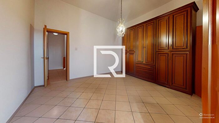 Casa con 6 locali in vendita in Via Borgo Fausto, Longiano