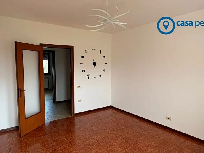 Appartamento trilocale in vendita in Via Livello, Rovigo