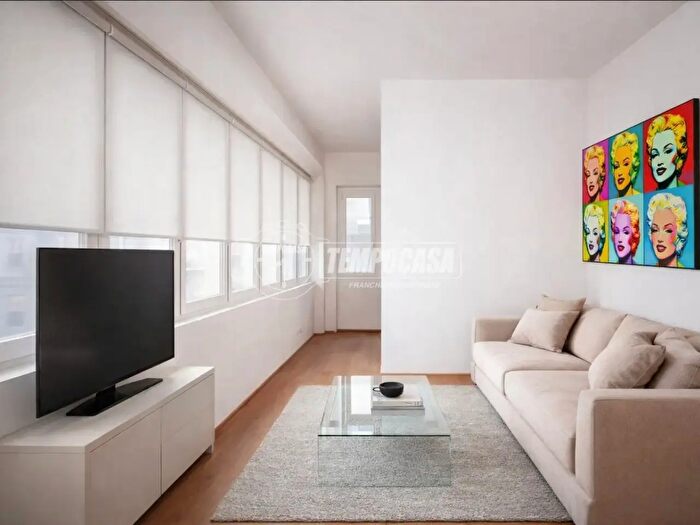 Appartamento bilocale in vendita in Via Soperga, Milano