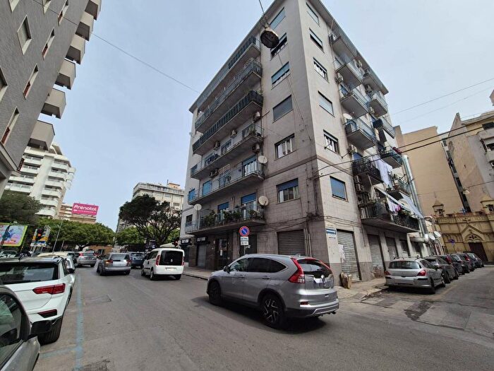 Appartamento quadrilocale in affitto in Via Marchese di Roccaforte, Libertà Villabianca, Palermo