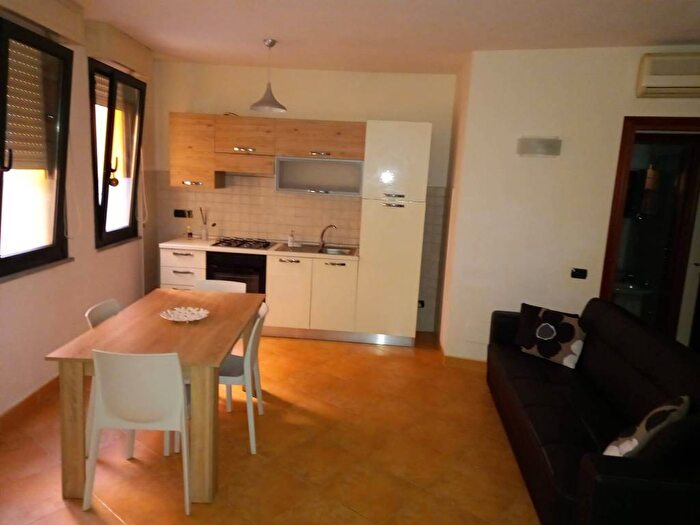 Appartamento in affitto in Vico Vincenzo Sulis, Villanova, Cagliari