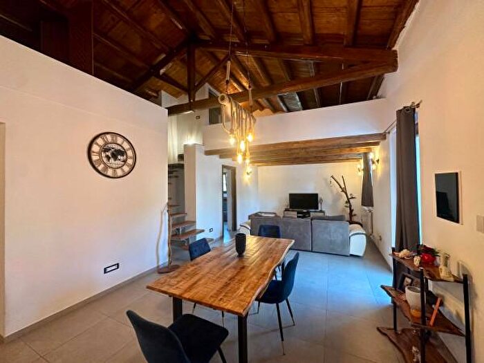 Casa trilocale in vendita in Via Pietre Rosse, Milazzo