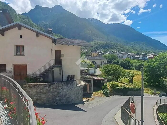 Casa con 7 locali in vendita in Frazione Cretaz, Saint Marcel