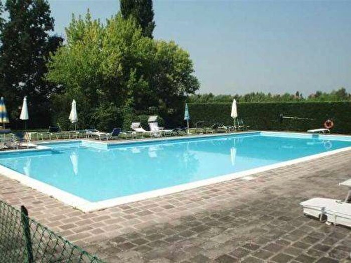 Casa con 5 locali in affitto in Via Pontegradella, Via Pomposa, Ferrara