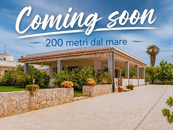 Casa trilocale in vendita in Via Mar Mediterraneo, Siracusa
