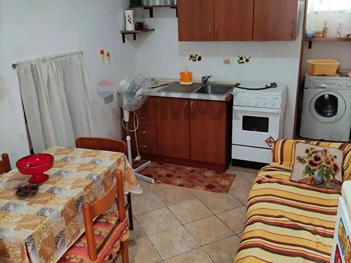 Appartamento monolocale in vendita in Via Celestino V, Vieste