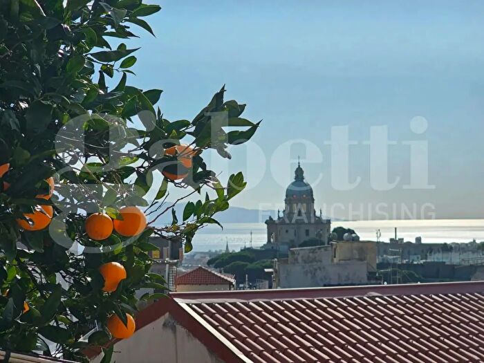 Casa trilocale in vendita in Via Bartolomeo Maniscalco, Messina