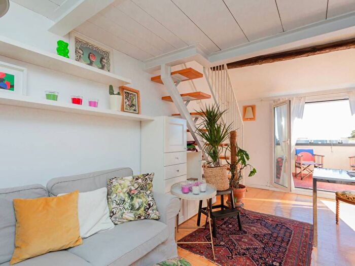 Appartamento trilocale in affitto in Viale Paolo Onorato Vigliani, Monte Rosa Lotto, Milano