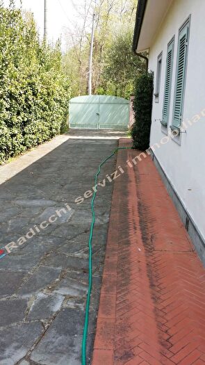 Casa bilocale in affitto in Via Ammiraglio Morin a, Forte Dei Marmi