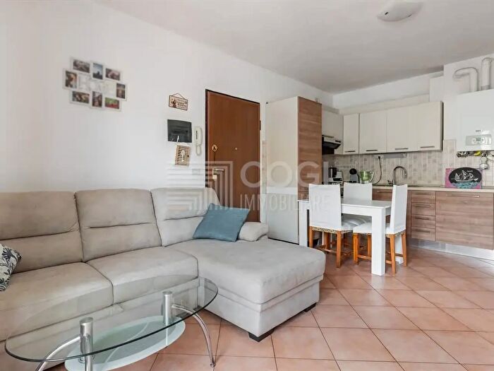 Appartamento trilocale in vendita in Via Ilaria Alpi, Massa Lombarda