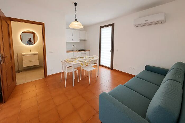 Appartamento trilocale in affitto in Via Archimede, Terrasini