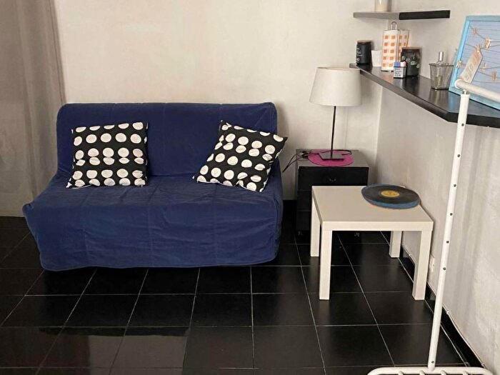 Appartamento monolocale in affitto in via Moscova, Turati, Milano