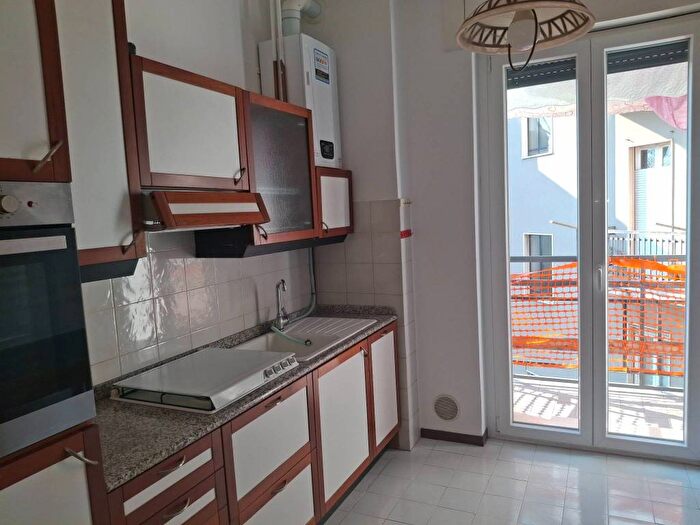 Appartamento trilocale in affitto in Treviglio