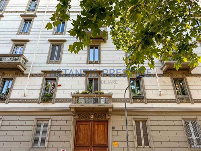 Appartamento bilocale in affitto in Viale Francesco Crispi, Garibaldi Corso Como, Milano