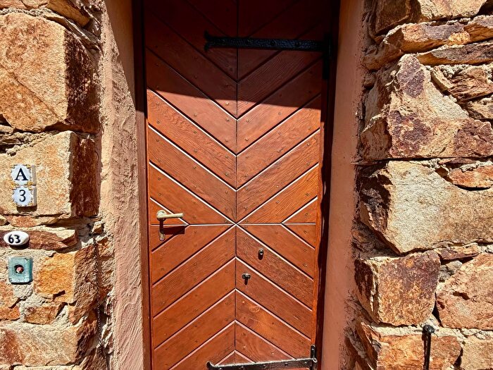 Case in Vendita e in Affitto - 2