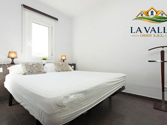 Appartamento bilocale in affitto in Via Broletto, Duomo, Milano