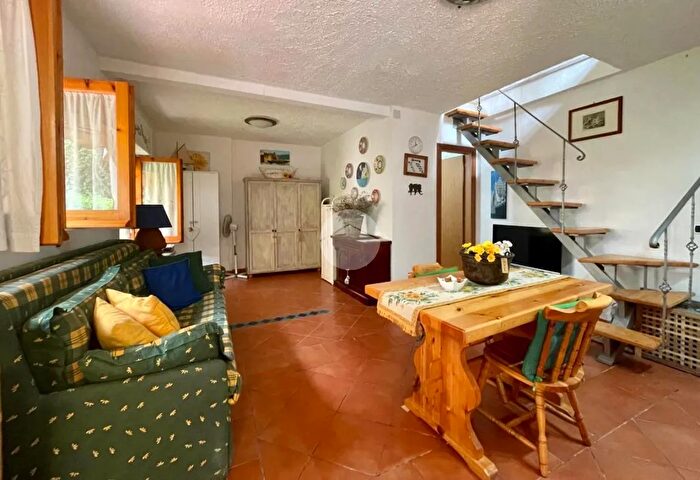 Casa trilocale in vendita in Contrada Spineto, San Giovanni A Piro