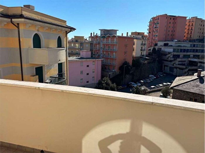 Appartamento bilocale in affitto in Via della Fornace, Centro, Cogoleto