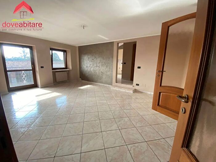 Appartamento con 5 locali in vendita in Stradale Torre Pellice, Bricherasio