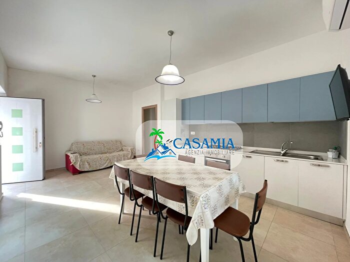 Appartamento trilocale in vendita in Via Donato Bramante, Cupra Marittima