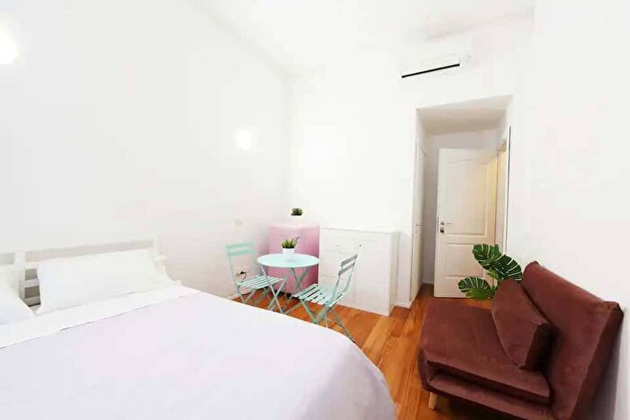 Appartamento bilocale in affitto in Piazza Antonio Gramsci, Paolo Sarpi, Milano