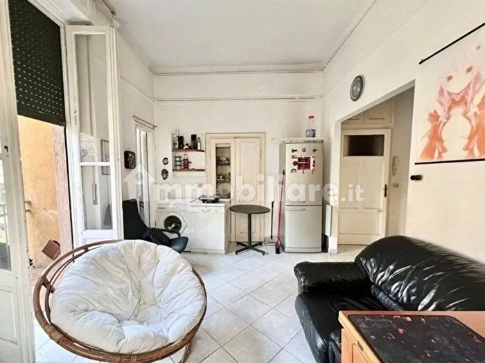 Appartamento trilocale in vendita in Via Filippo Abbiati, Milano