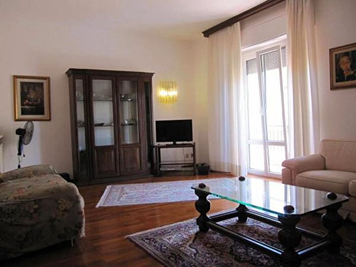 Appartamento con 5 locali in vendita in Via Aquileia, Grosseto