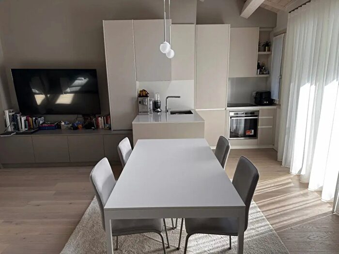 Appartamento trilocale in affitto in Piazza dei Signori, Vicenza