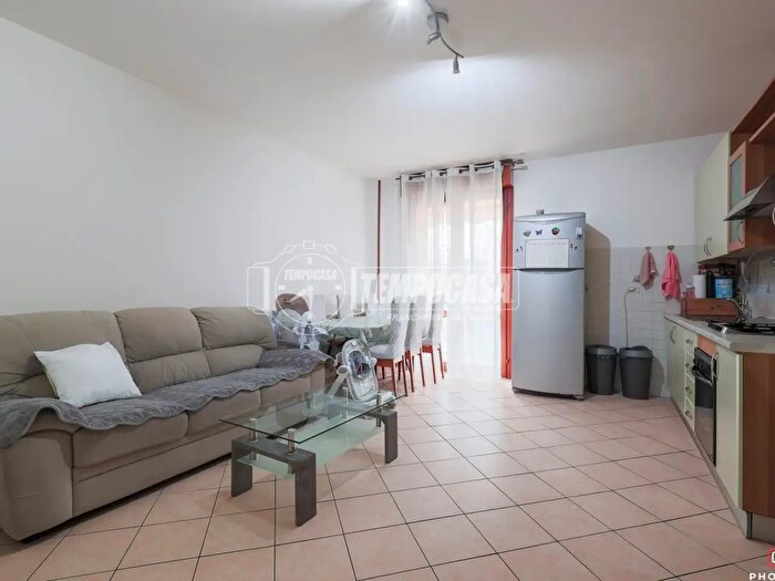 Appartamento trilocale in vendita in Viale Luigi Cilla, Ravenna