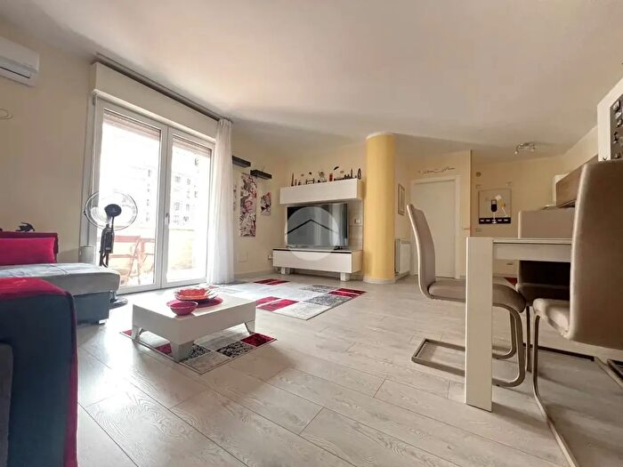 Appartamento quadrilocale in vendita in Via Pietro Casu, Sassari