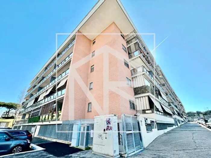 Appartamento bilocale in vendita in Via Luciano Conti, Roma