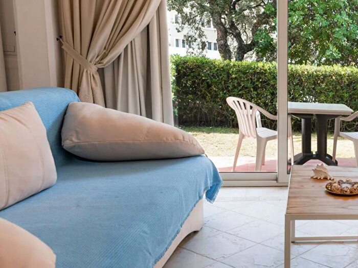 Appartamento quadrilocale in affitto in Via Fontana Umbrina, Murta Maria Porto Istana, Olbia