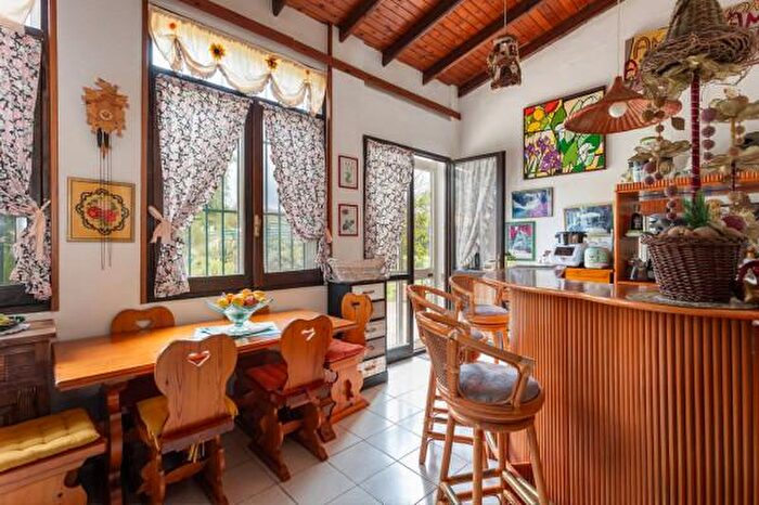 Casa quadrilocale in vendita in Via delle Camelie, Quartucciu