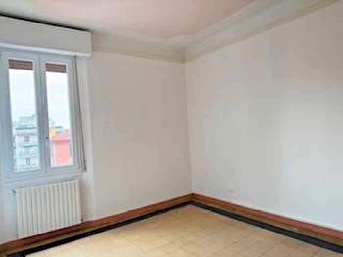 Appartamento trilocale in affitto in Via Andrea Costa, Saragozza fuori Porta, Bologna