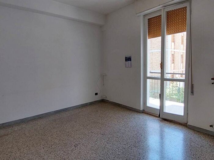 Appartamento con 5 locali in affitto in via Rossini, Ascoli Piceno