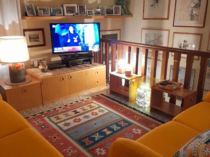 Appartamento con 6 locali in affitto in Saragozza fuori Porta, Bologna