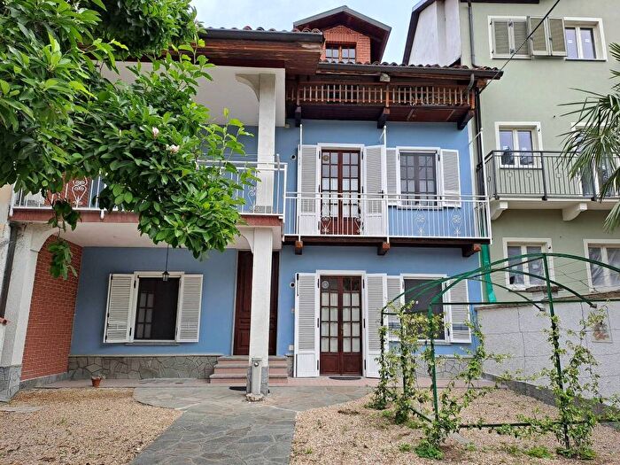 Appartamento bilocale in affitto in Via Giovanni Cena, Centro, Ciriè