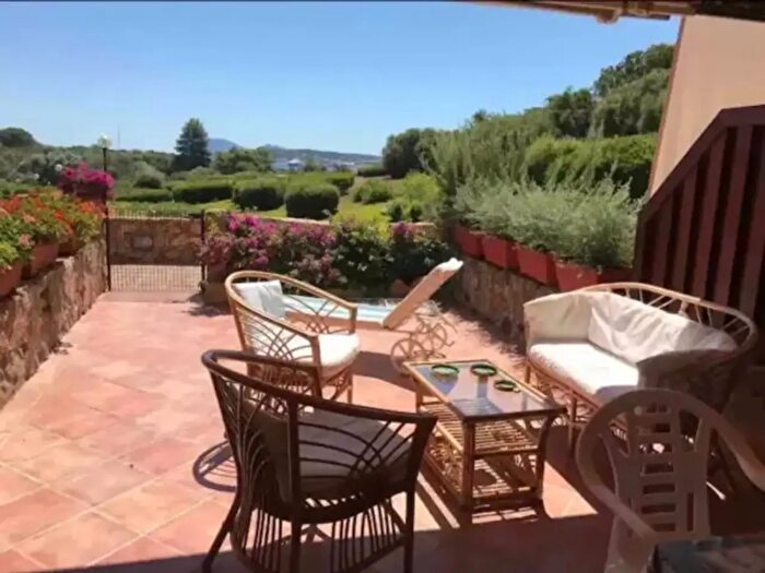 Casa bilocale in vendita in Località Portisco, Olbia